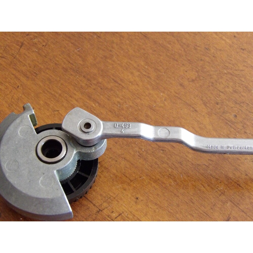 OEM Genuine Bernina 1008 Sewing Machine Replacement Part: 0-453 4 B9448-1 - Picture 7 of 9